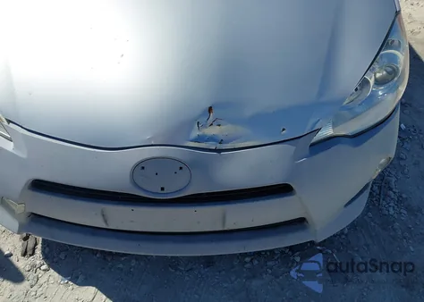 2012 Toyota Prius C Three из США, поврежденный, VIN JTDKDTB37C1519504